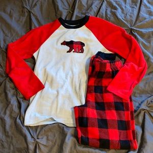 Pajama suit matching with flannel pattern and bear